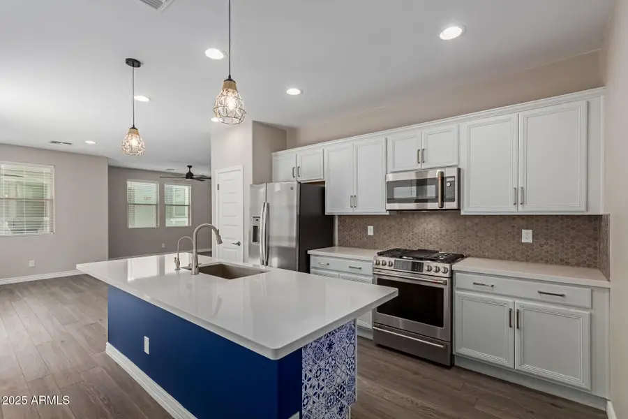 14231 W Bronco Trail, Surprise, AZ 85387 - #3