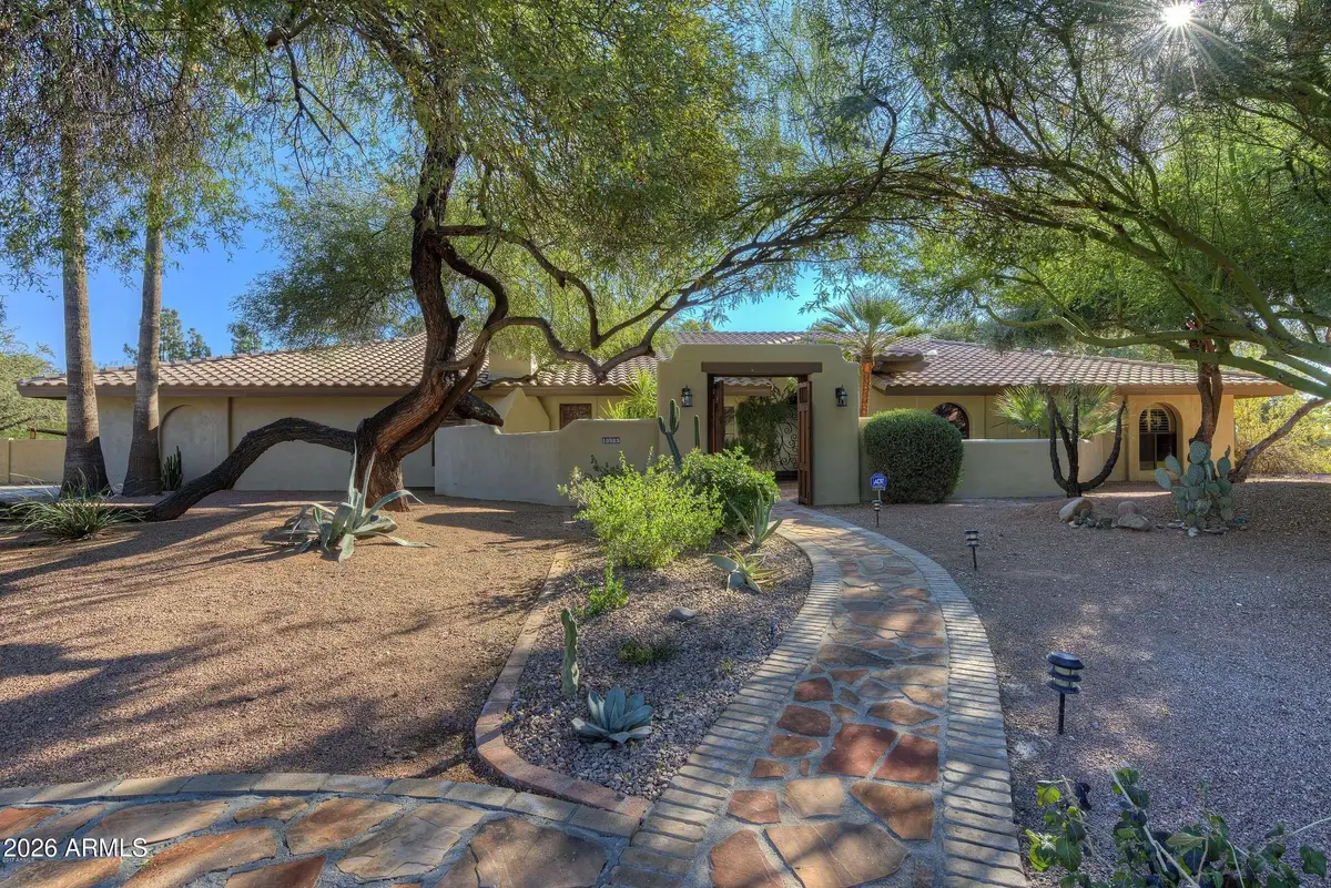10805 N 55th Street, Scottsdale, AZ 85254 - #1