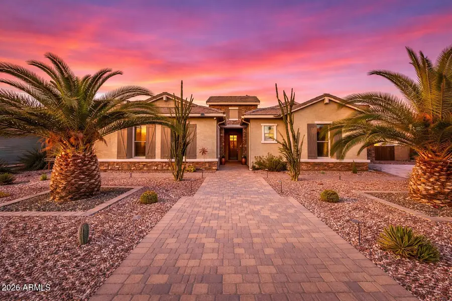 18360 W Montecito Avenue, Goodyear, AZ 85395 - #2