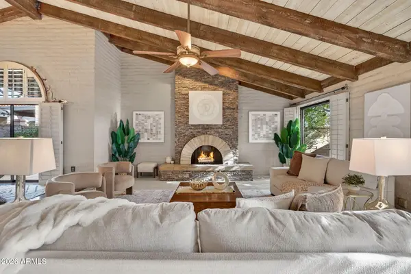 6814 N 17th Place, Phoenix, AZ 85016