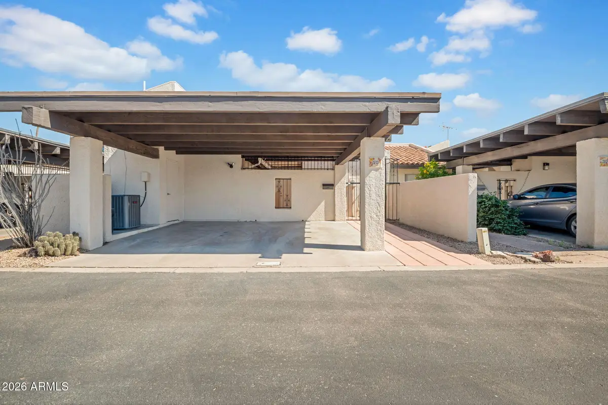 2811 N 61st Place N, Scottsdale, AZ 85257 - #1