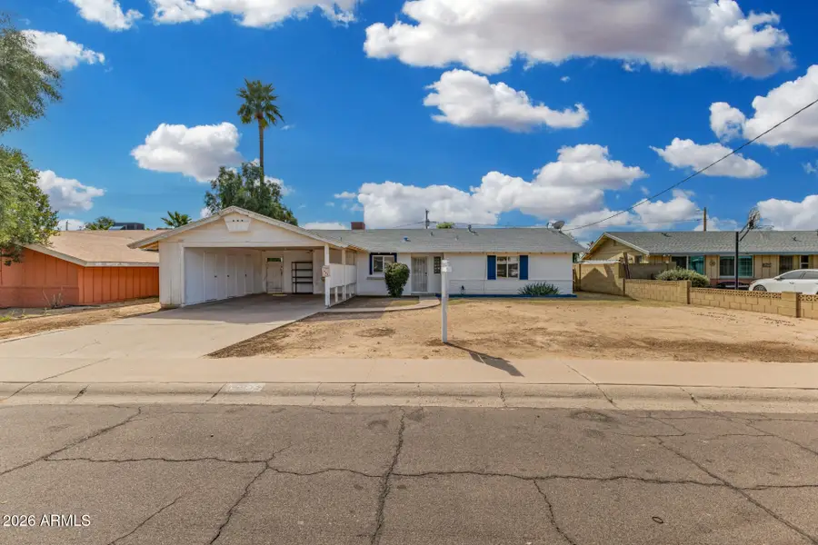 3945 W Orange Drive, Phoenix, AZ 85019 - #2