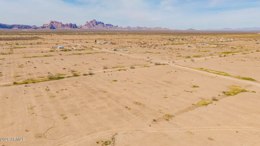 8303 S 536th Avenue #133 & 135, Tonopah, AZ 85354 - #2