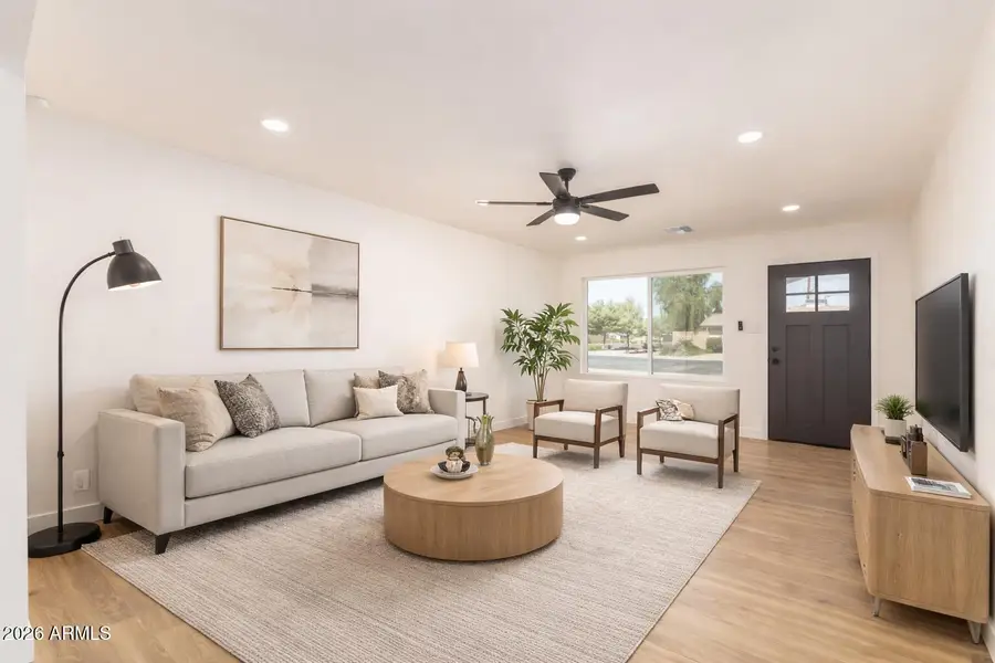 3 E Erie Drive, Tempe, AZ 85282 - #3