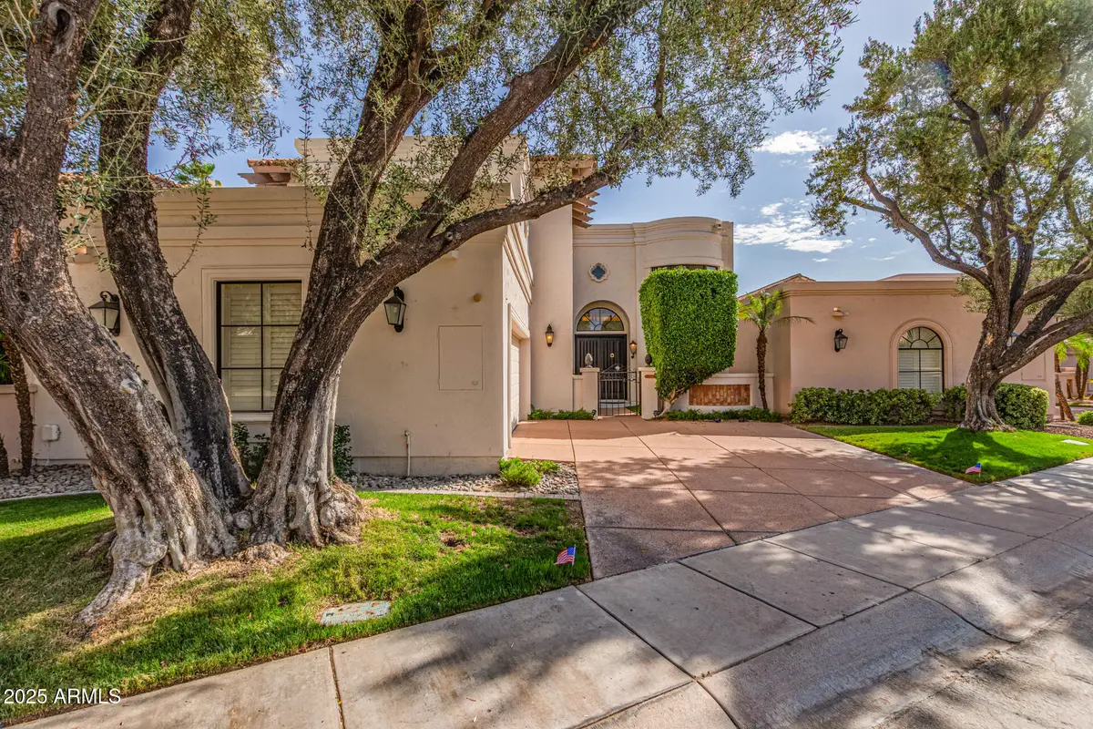 10113 E Topaz Drive, Scottsdale, AZ 85258 - #1