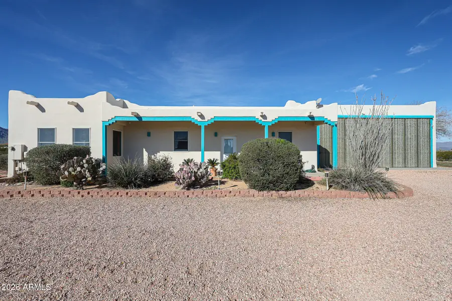 51340 W Iver Road, Aguila, AZ 85320 - #2