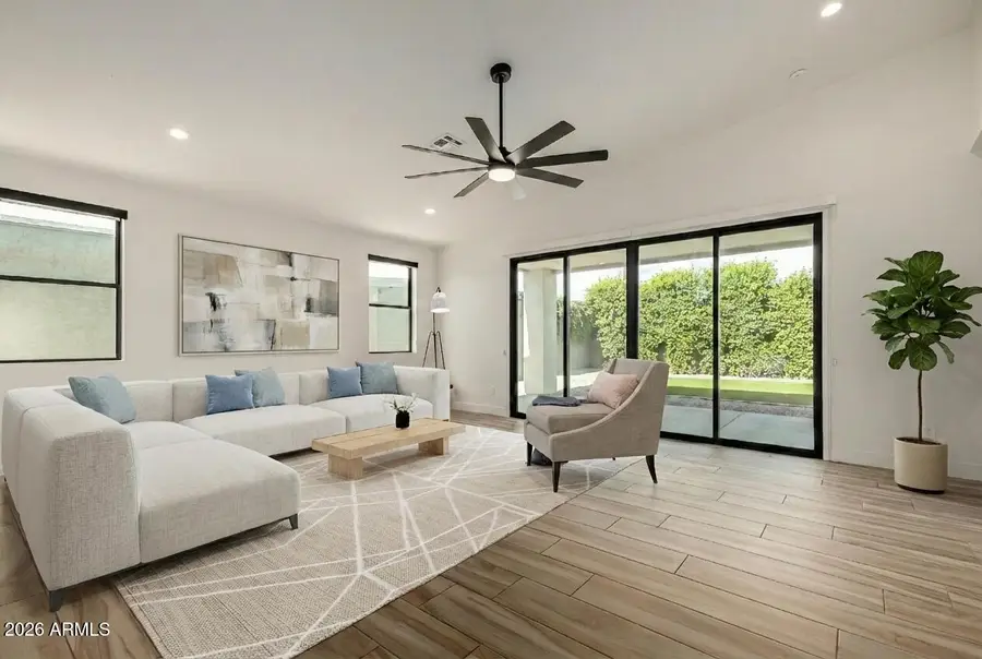 2418 E Amelia Avenue, Phoenix, AZ 85016 - #3