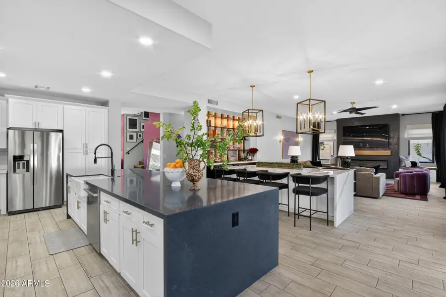 448 W Larona Lane, Tempe, AZ 85284 - #3