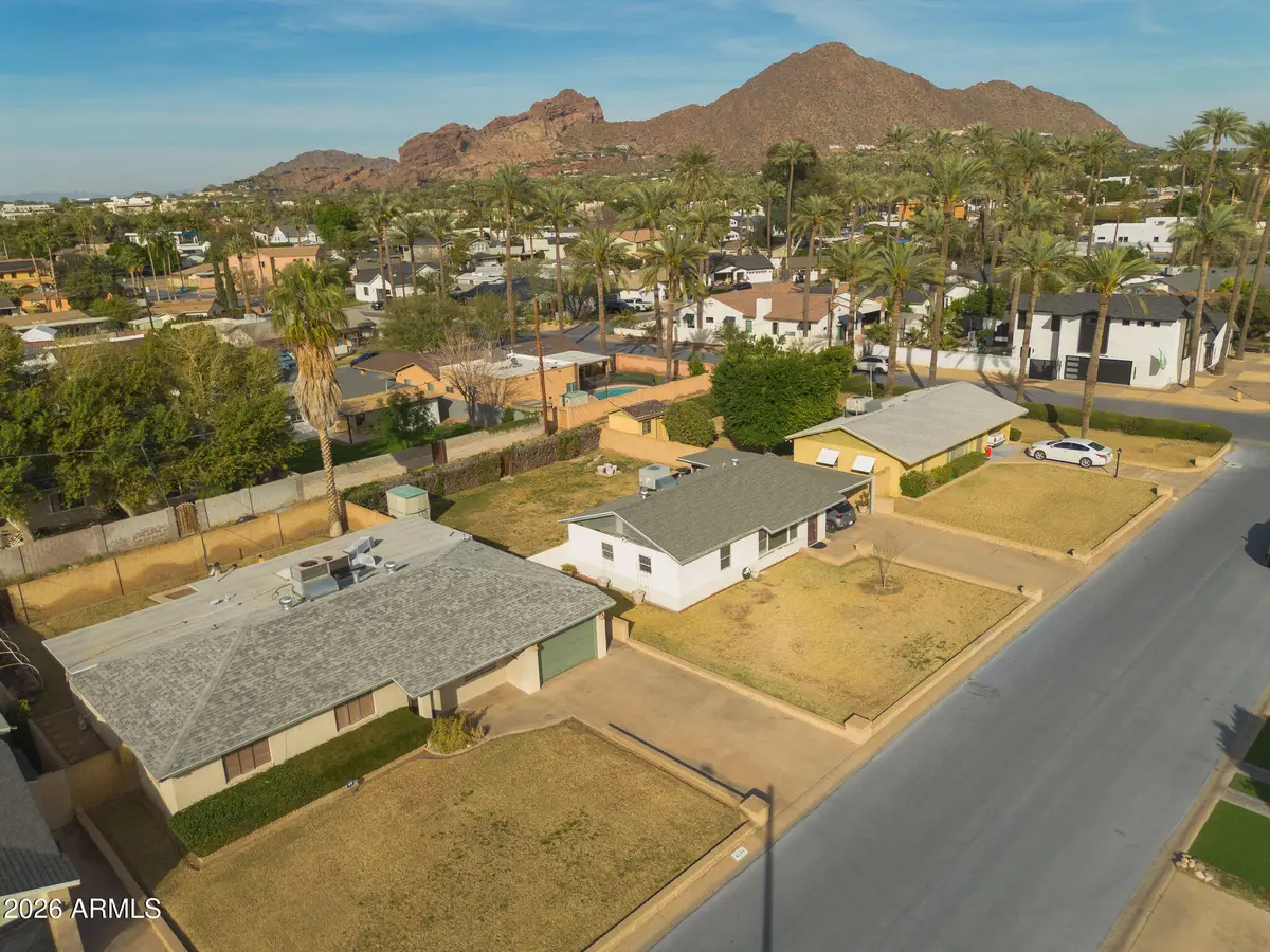 4136 E Montecito Avenue, Phoenix, AZ 85018 - #1