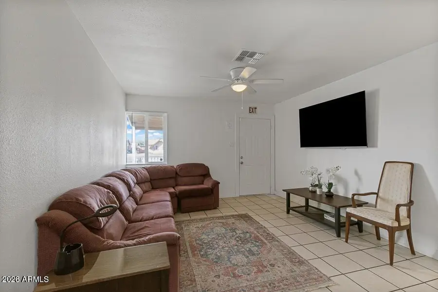 3307 N 59th Avenue, Phoenix, AZ 85033 - #3