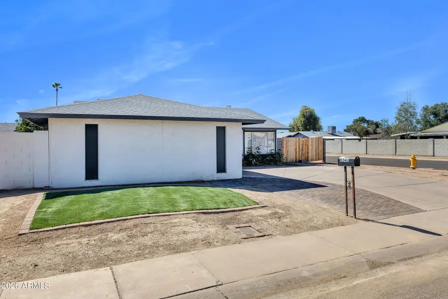 5543 W Golden Lane, Glendale, AZ 85302 - #3