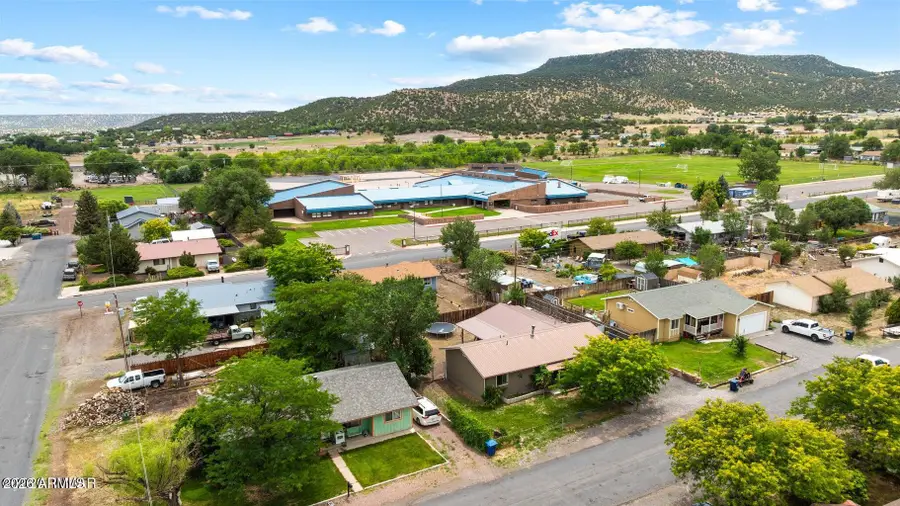 125 S Hamblin Street, Eagar, AZ 85925 - #3