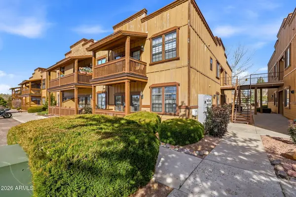 2351 Quarter Horse Trail #134, Overgaard, AZ 85933