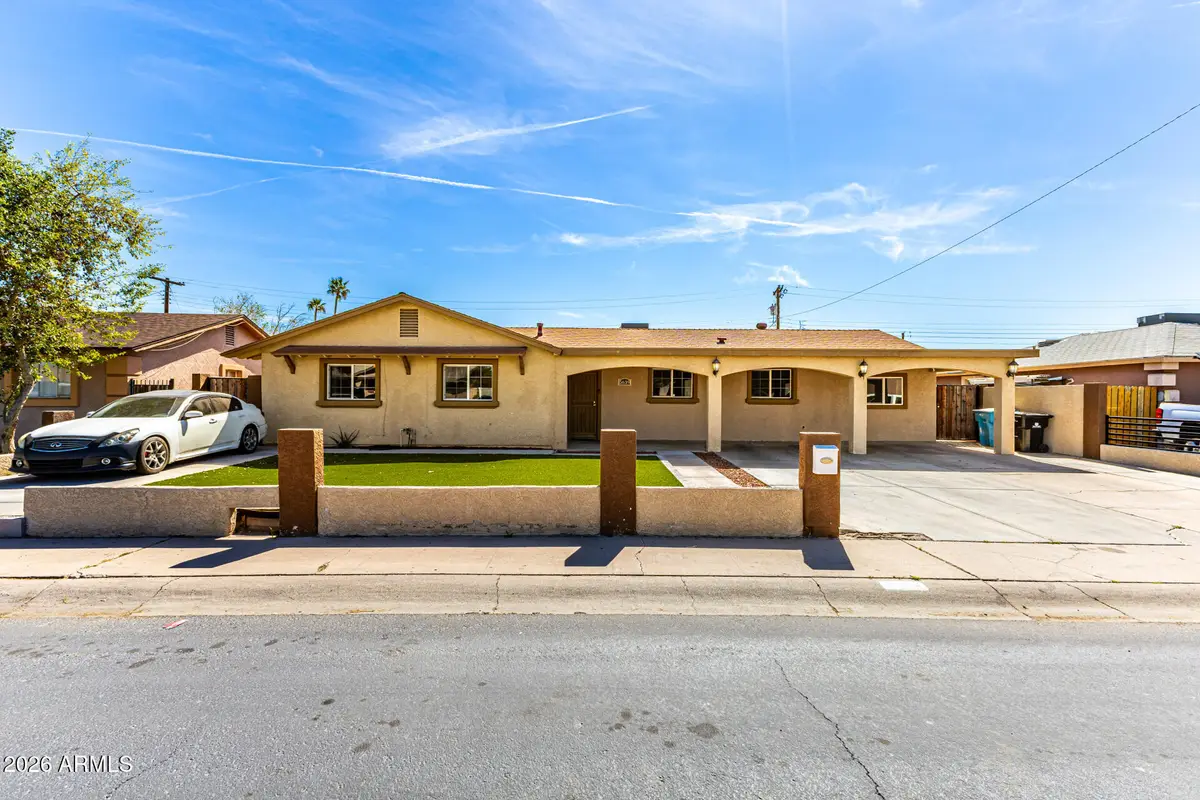 5639 W Meadowbrook Avenue, Phoenix, AZ 85031 - #1