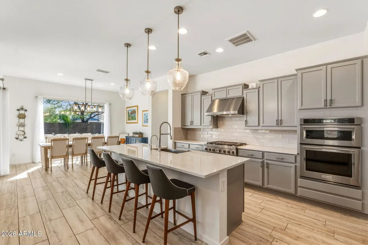 2819 E Los Gatos Drive, Phoenix, AZ 85050 - #1