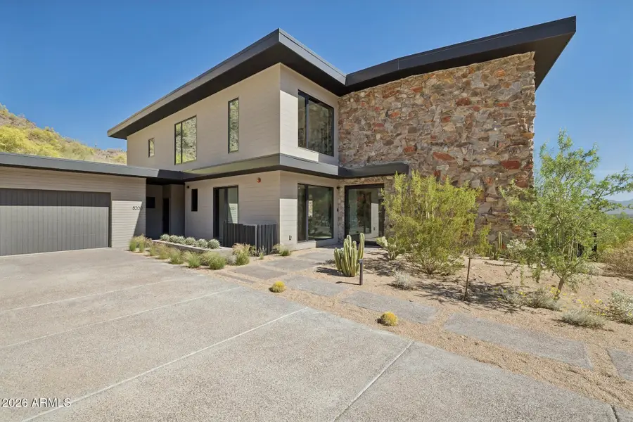 8200 N Charles Drive, Paradise Valley, AZ 85253 - #2