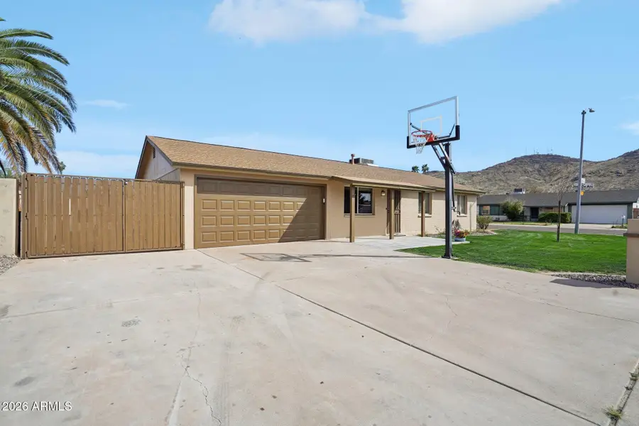 13241 N 15th Avenue, Phoenix, AZ 85029 - #3