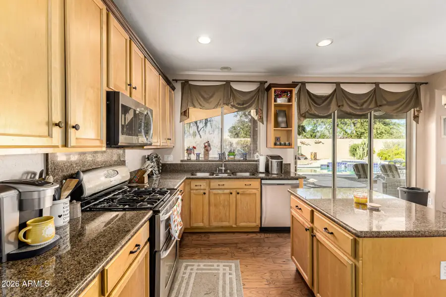 8004 W Donald Drive, Peoria, AZ 85383 - #2