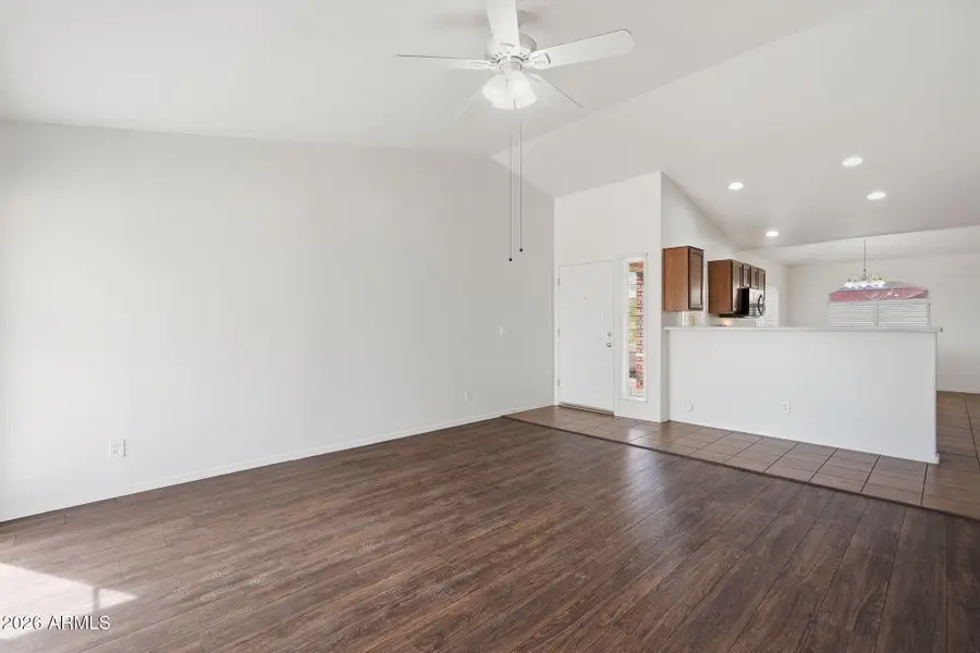 5305 S 27th Drive, Phoenix, AZ 85041 - #2