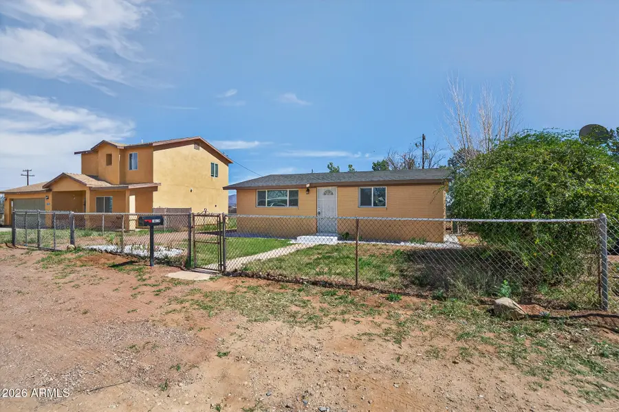 10229 S Honeysuckle Drive, Hereford, AZ 85615 - #2