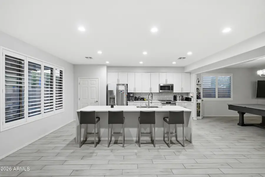 888 E Carla Vista Drive, Gilbert, AZ 85295 - #3