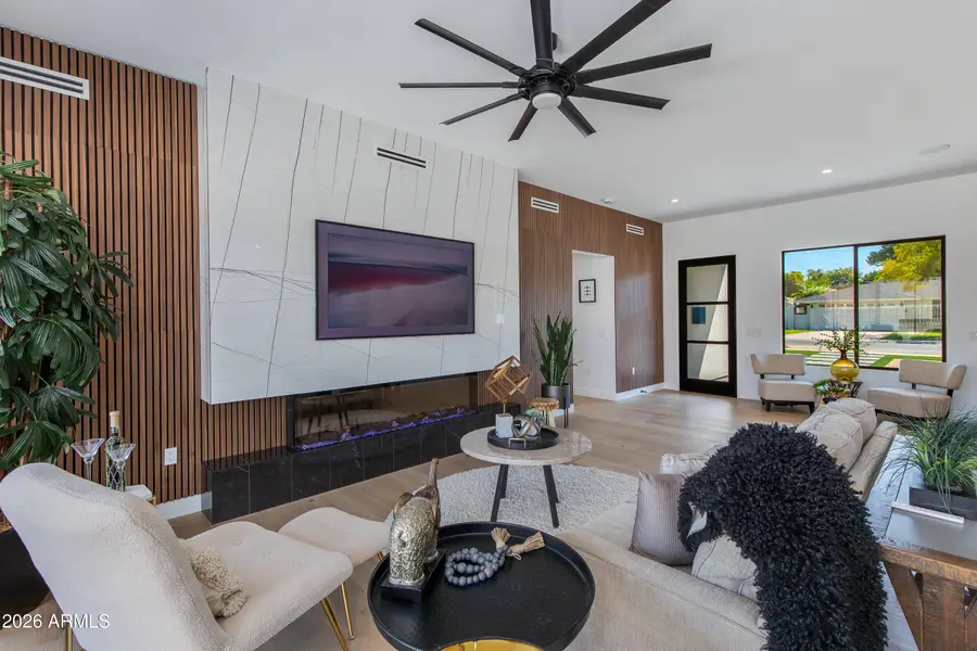 3446 N 47th Street, Phoenix, AZ 85018 - #3