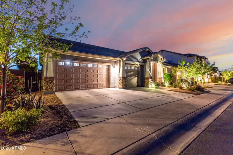 8514 S 8th Lane, Phoenix, AZ 85041 - #2