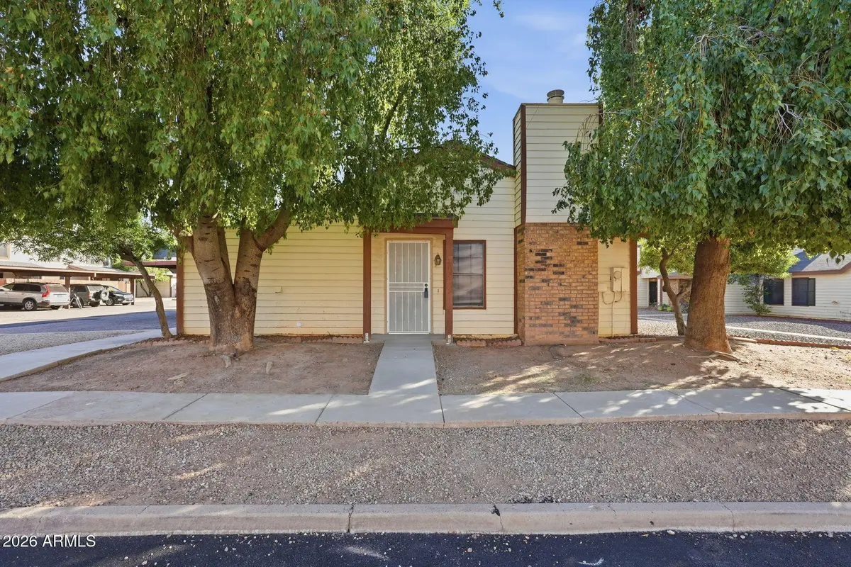 6617 W Kingston Lane, Glendale, AZ 85306 - #1