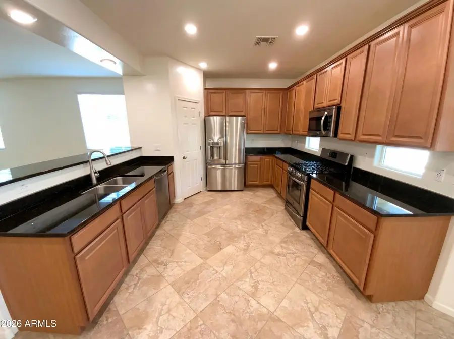 10786 W Bronco Trail, Peoria, AZ 85383 - #2