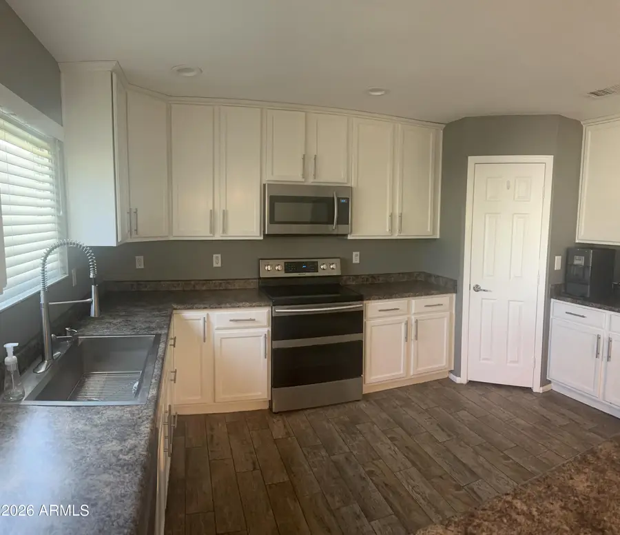 3036 W Country Club Terrace, Phoenix, AZ 85027 - #2