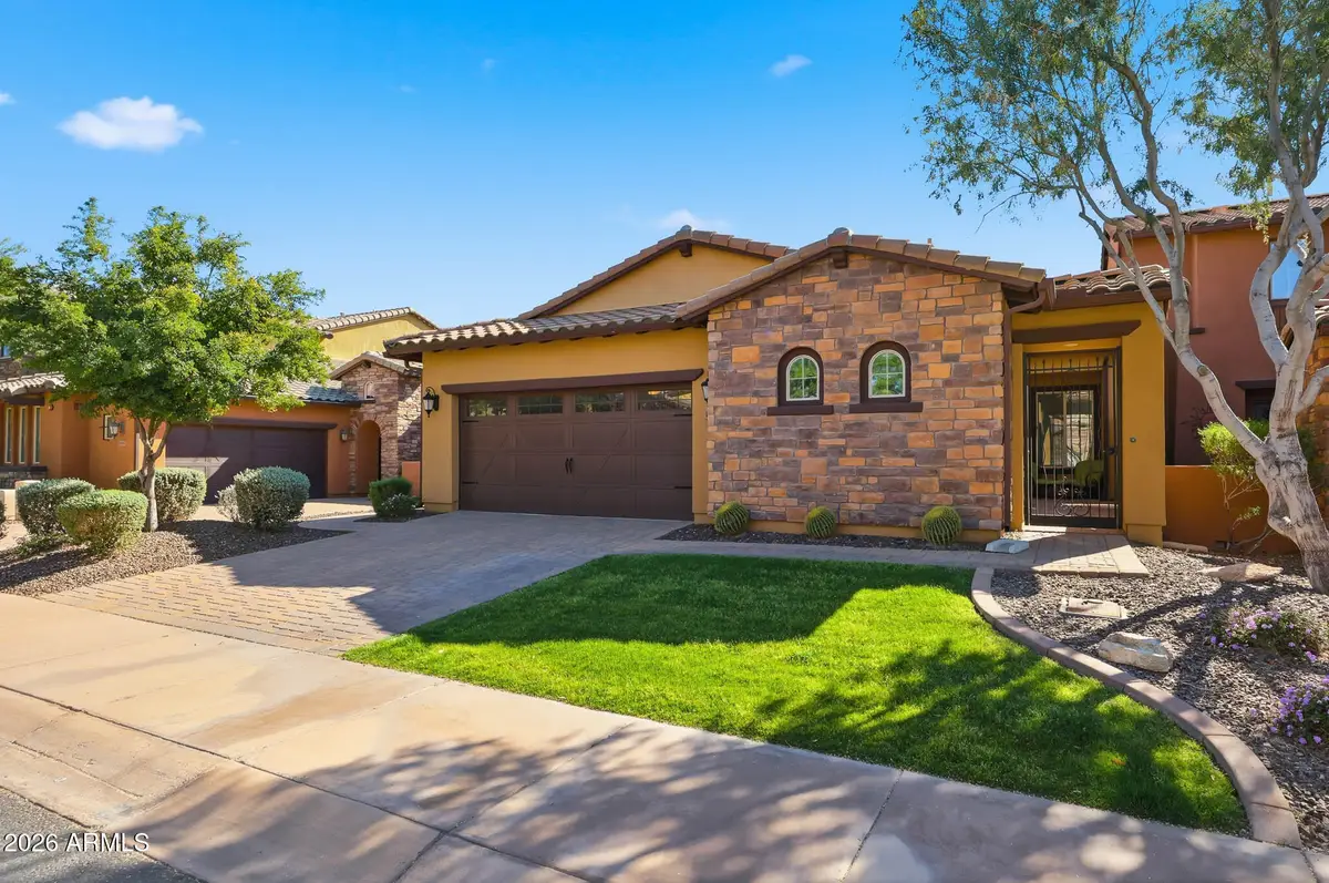 12071 W Red Hawk Drive, Peoria, AZ 85383 - #1