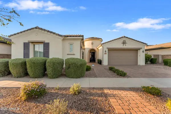10326 E Bergeron Avenue, Mesa, AZ 85212