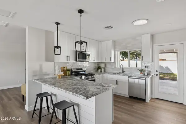 2336 W Village Drive, Phoenix, AZ 85023