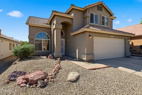 2221 E Menadota Drive, Phoenix, AZ 85024