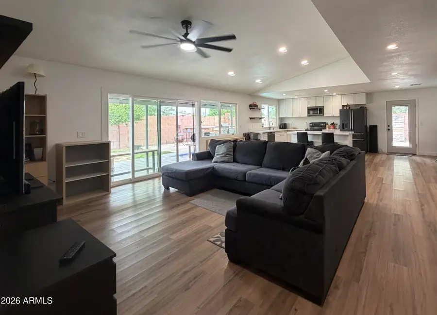 2250 E Kathleen Road, Phoenix, AZ 85022 - #2