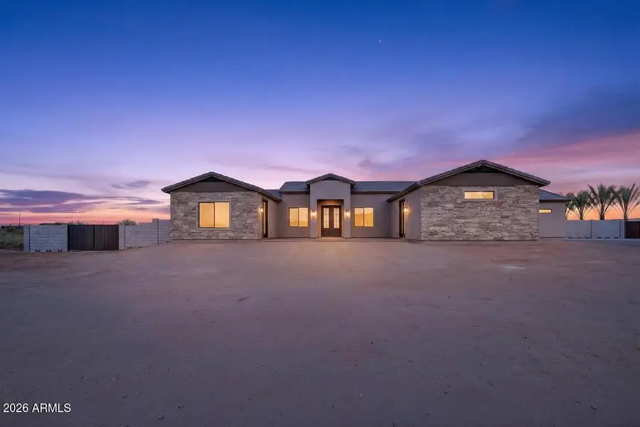 22606 W Laura Street, Wittmann, AZ 85361 - #2