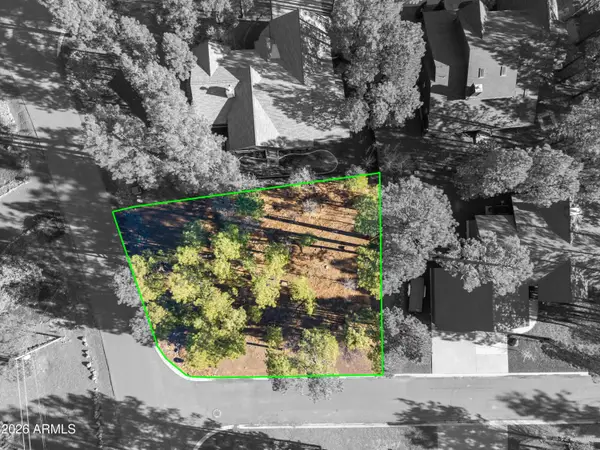 5702 Hidden Oak Drive #12, Pinetop, AZ 85935