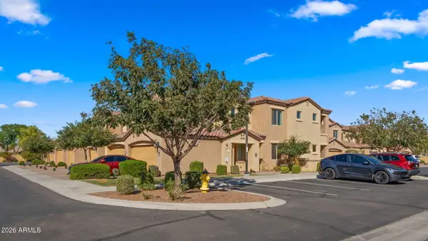 250 W Queen Creek Road #108, Chandler, AZ 85248