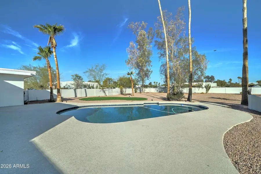 6130 E Via Estrella Avenue, Paradise Valley, AZ 85253 - #2