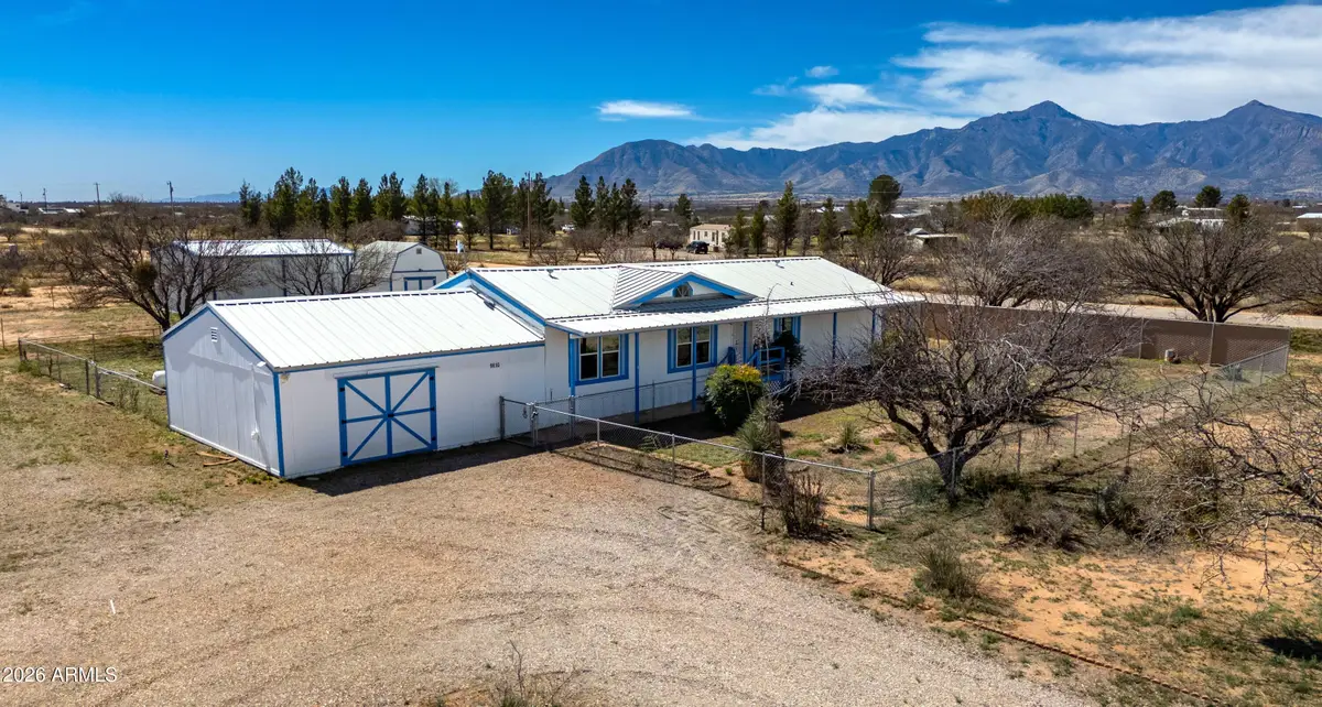 9610 E Coyote Trail, Hereford, AZ 85615 - #1
