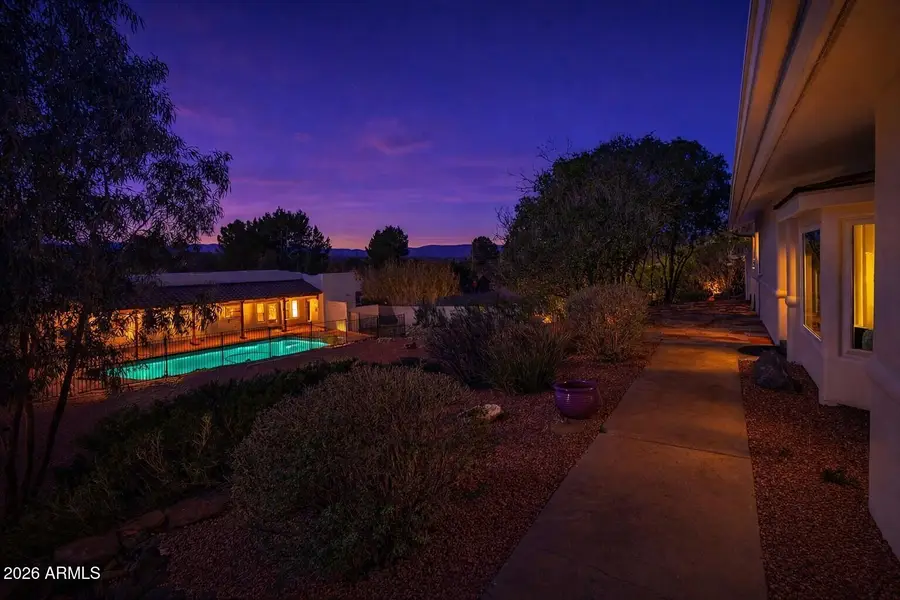 4310 E Cayuga Lane, Rimrock, AZ 86335 - #2