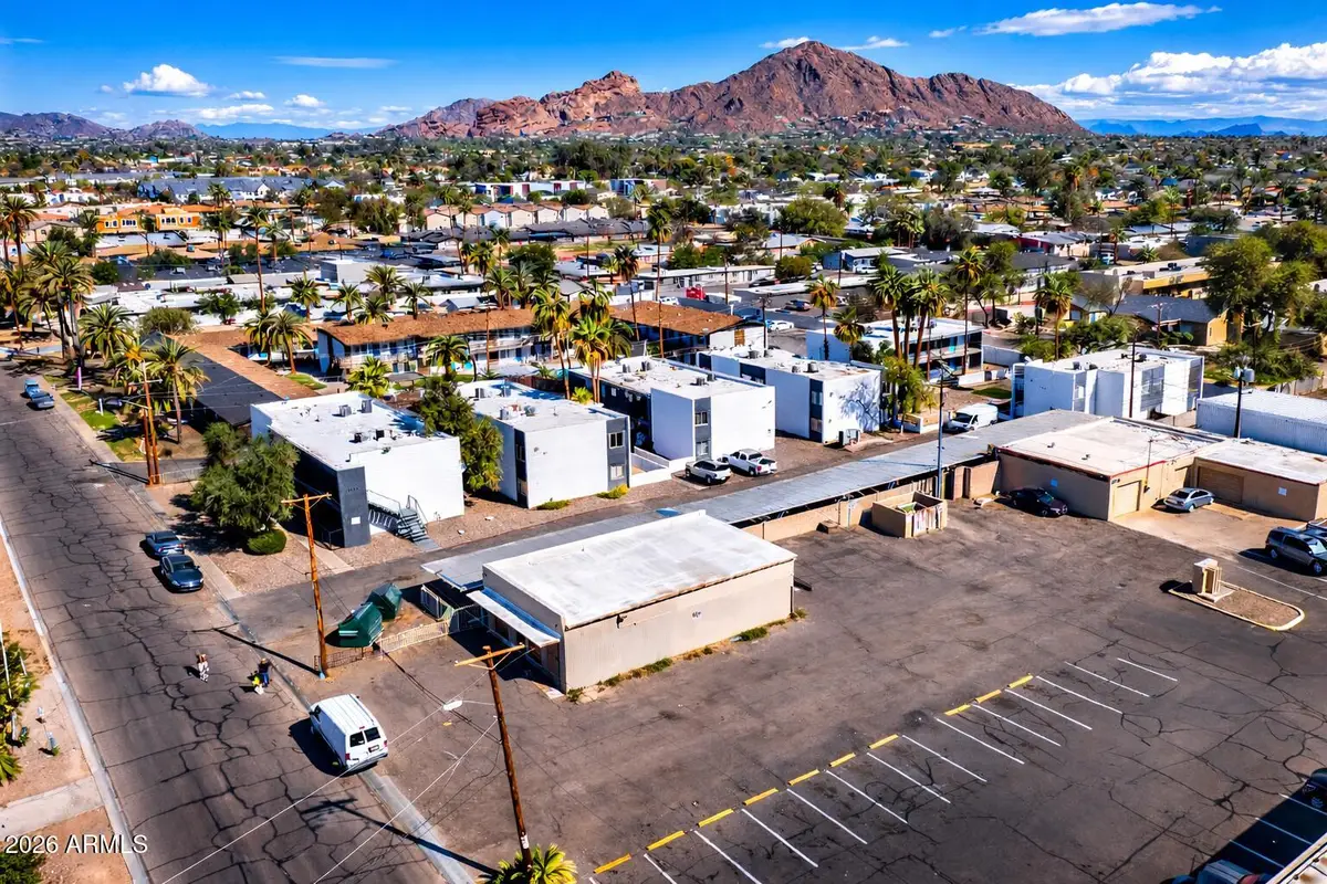 2923 N 38th Street, Phoenix, AZ 85018 - #1