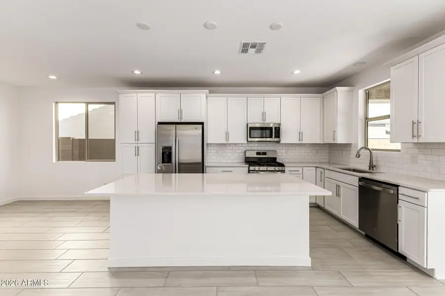 8731 S 170th Avenue, Goodyear, AZ 85338 - #2