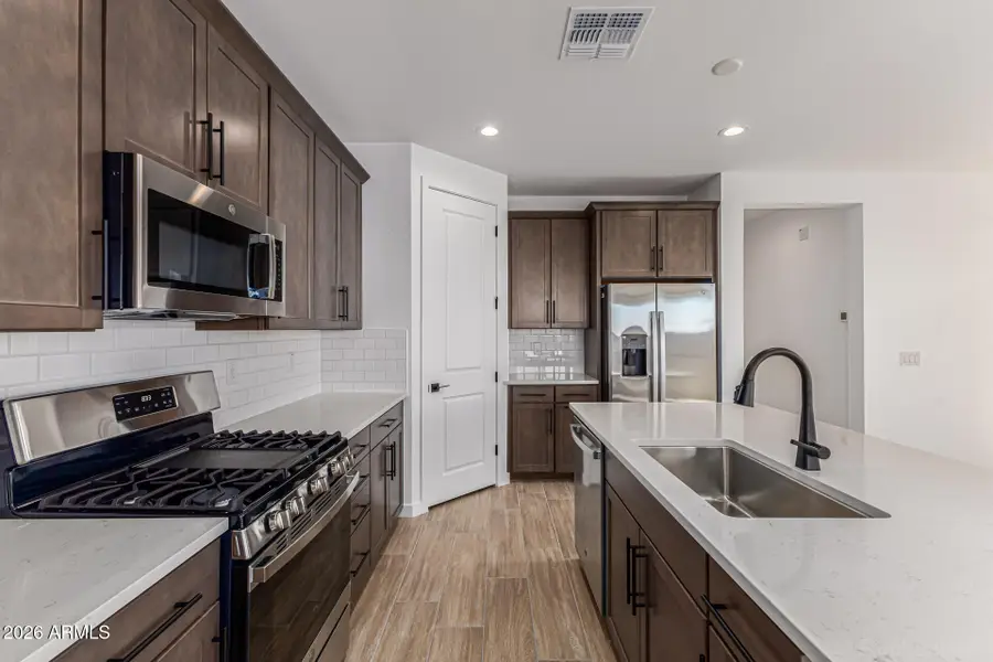 8740 S 170th Avenue, Goodyear, AZ 85338 - #2