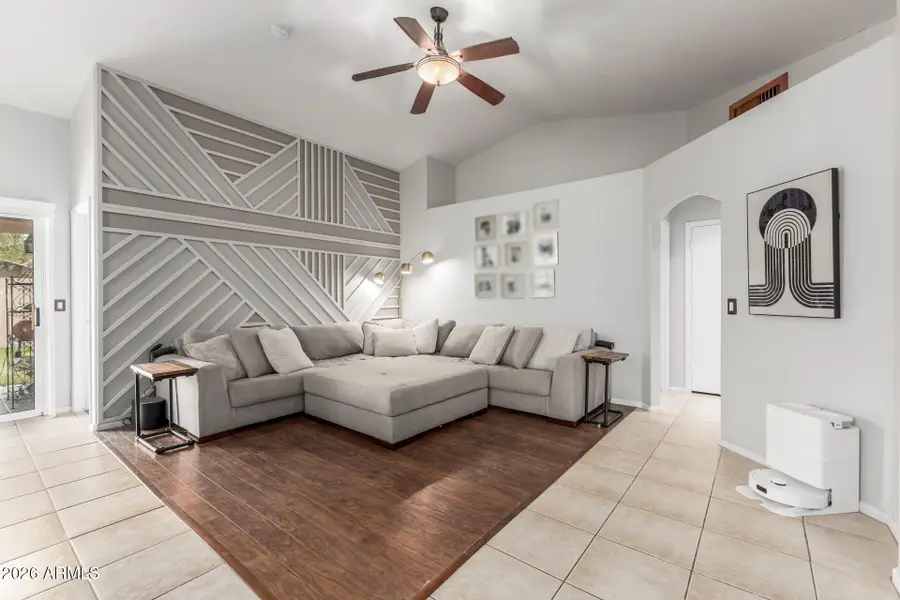 15587 W Rio Vista Lane, Goodyear, AZ 85338 - #3