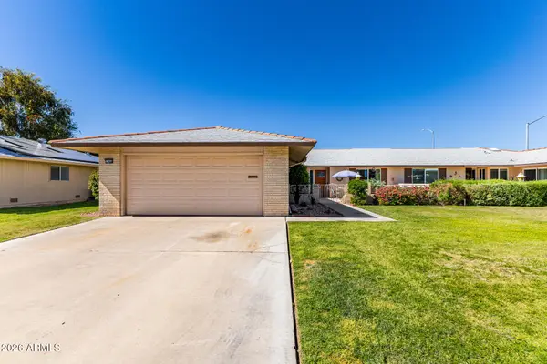 15666 N Lakeforest Drive, Sun City, AZ 85351