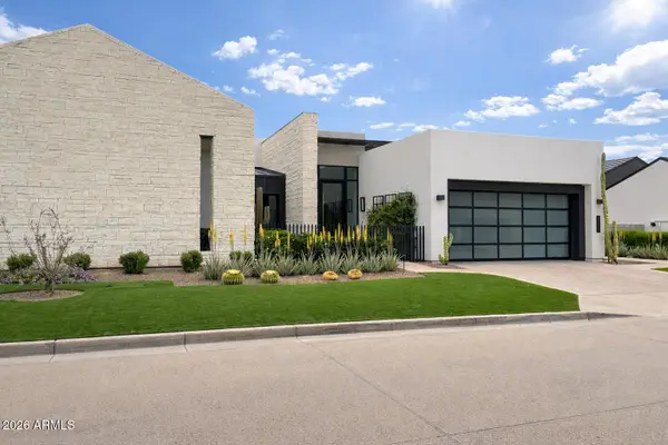 6838 E Joshua Tree Lane, Paradise Valley, AZ 85253