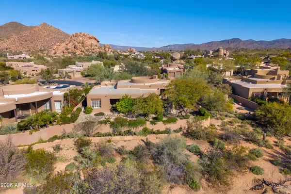 7337 E Whitethorn Circle, Scottsdale, AZ 85266