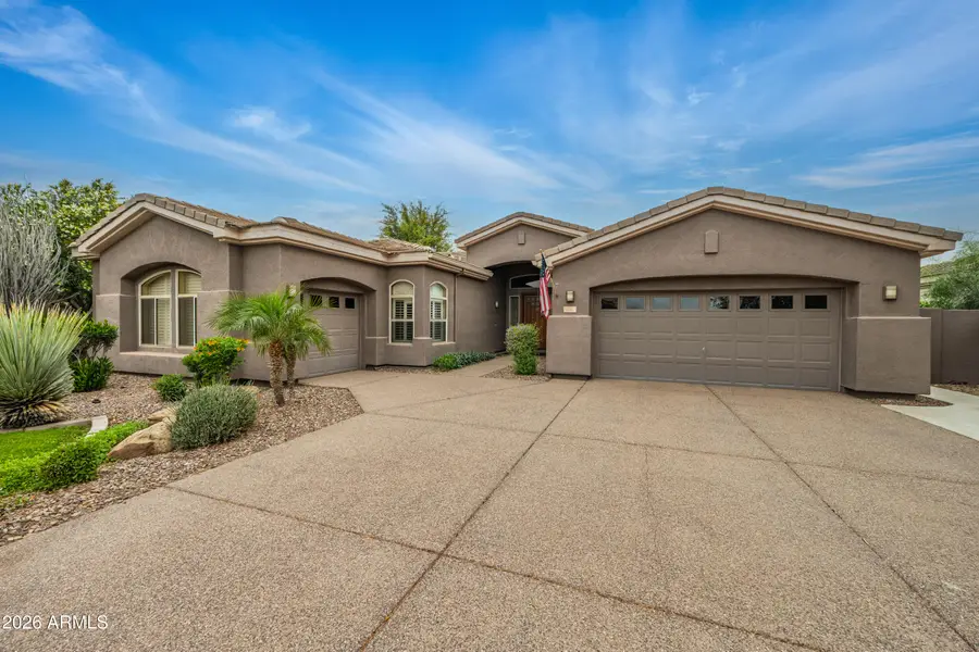 636 E Vermont Drive, Gilbert, AZ 85295 - #2