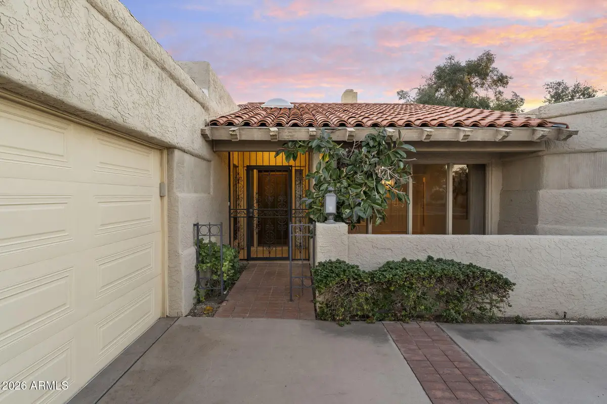 2501 E Montebello Avenue, Phoenix, AZ 85016 - #1